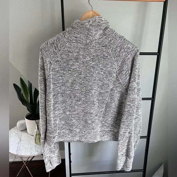 Offline by Aerie snowday mock neck sweatshirt - Picture 3 of 6